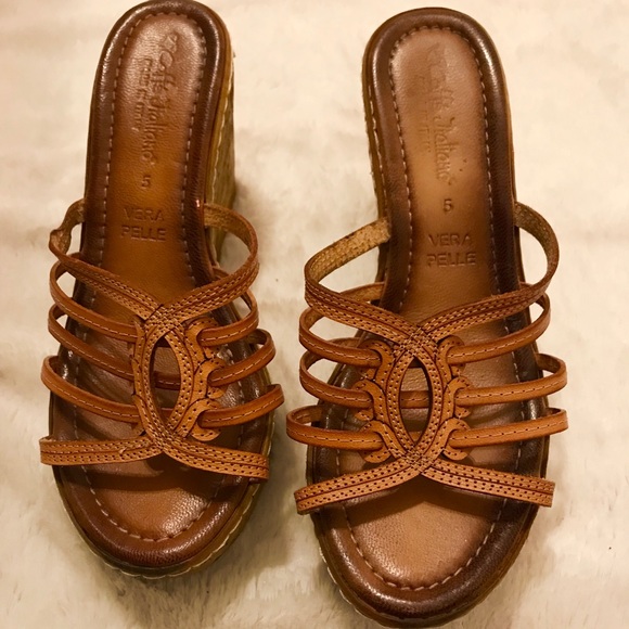 Sandals 👡 - Picture 2 of 5